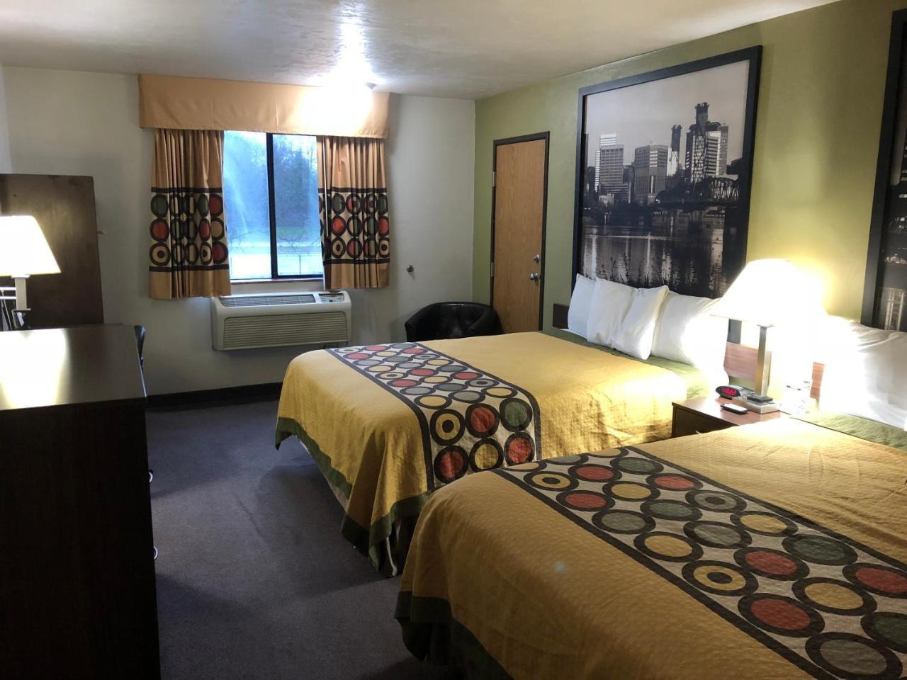 Super 8 By Wyndham Salem Hotel Kültér fotó